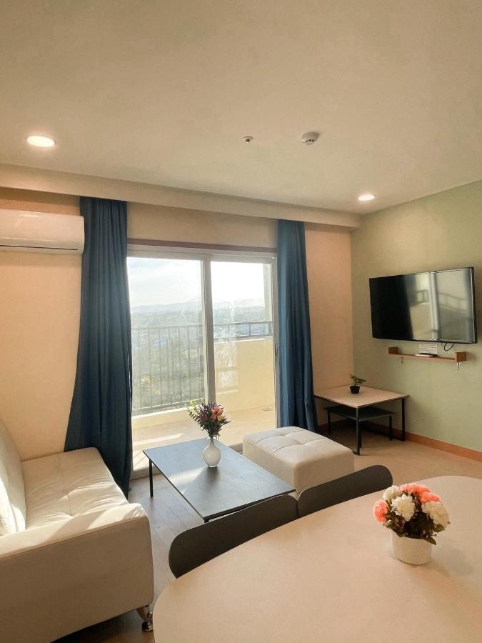 On Hotel Friendship Анхелес Экстерьер фото